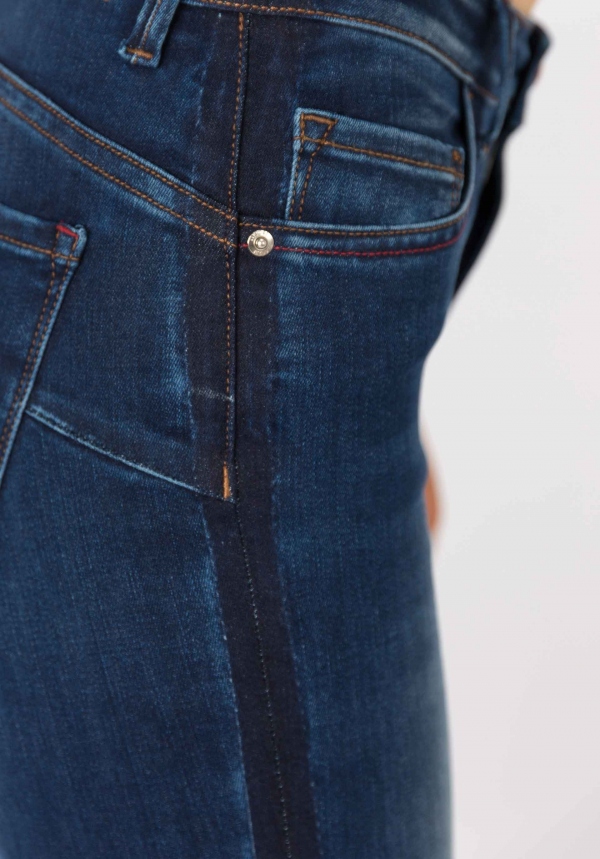 JEANS LIGHT PUSH UP SKINNY BANDA LATERAL JEANS LIGHT PUSH UP SKINNY BANDA LATERAL