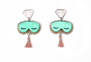 PENDIENTES ANTIFAZ Y POMPONES