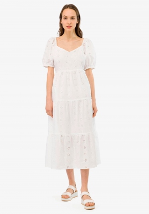 VESTIDO LARGO BORDADO...