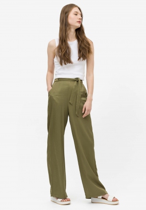 PANTALÓN FLUIDO VERDE OLIVA 2