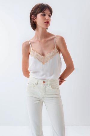 BLUSA LENCERA ENCAJE BEIGE