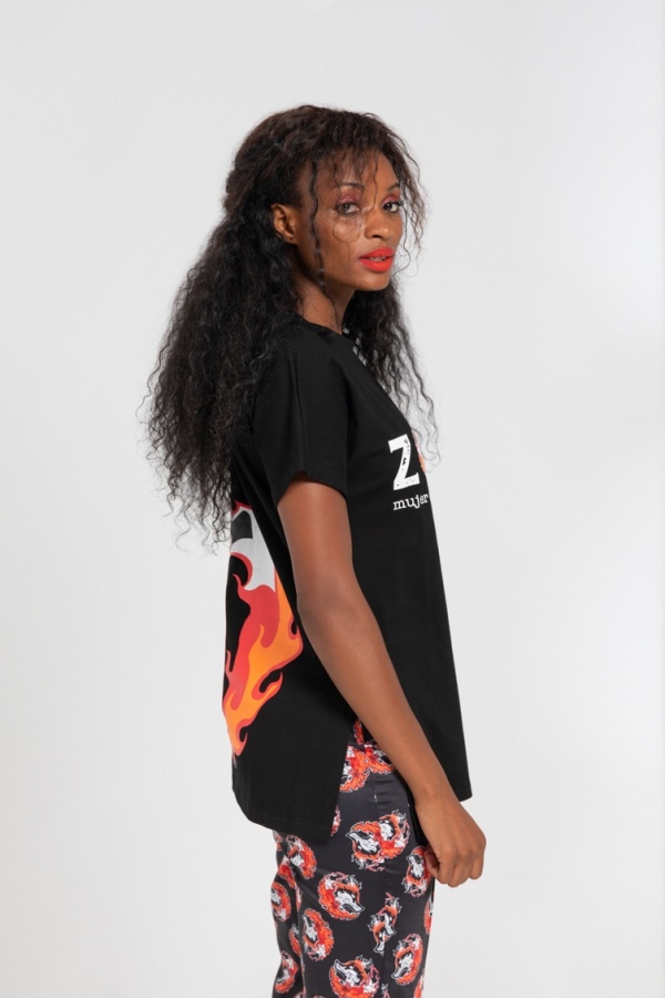 CAMISETA CALENTITA ME TIENES CAMISETA CALENTITA ME TIENES