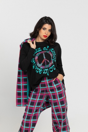 CAMISETA HAZ EL AMOR