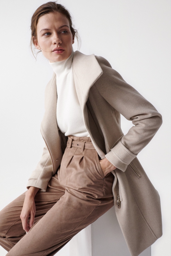 ABRIGO PAÑO GRACE PELO BEIGE ABRIGO PAÑO GRACE PELO BEIGE