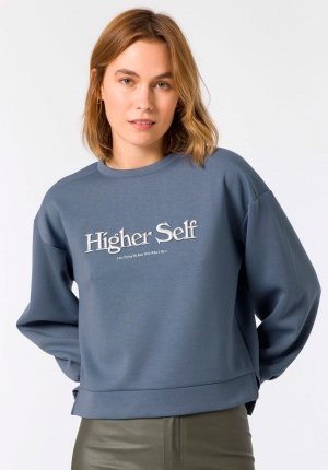 SUDADERA TEXTO BORDADO