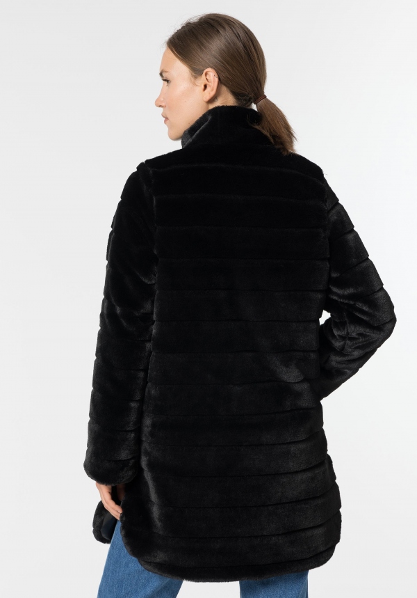 ABRIGO DE PELO NEGRO ABRIGO DE PELO NEGRO